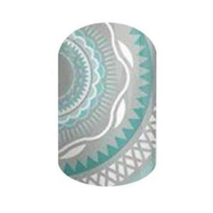 Jamberry Twisteria